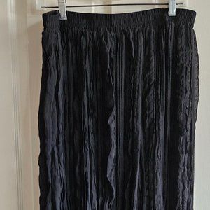 HW New York Black Maxi Skirt